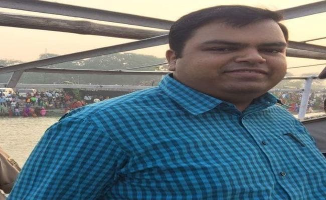 सुसाइड के बाद सामने आया बक्सर के डीएम का VIDEO, बताया- इस वजह से लगाया मौत को गले