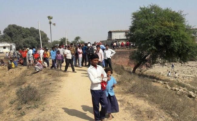 VIDEO : गया के सरकारी स्कूल में मिला बम, पुलिस पहुंची तो....