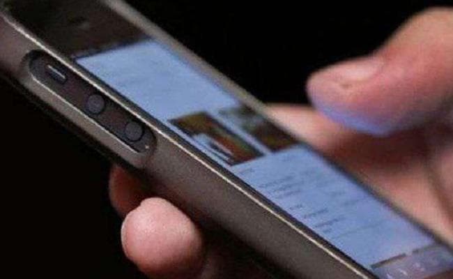 नाबालिग छात्राओं का अश्लील वीडियो बना फेसबुक पर किया वायरल, फिर...