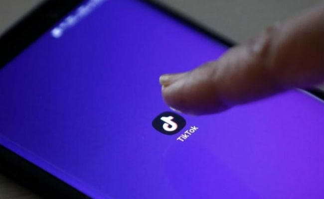 टिकटॉक वीडियो बनाने के चक्कर में यमुना में डूबा युवक