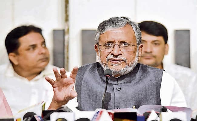 मंदी का माहौल खत्म, निवेश के लिए आ रहे प्रस्ताव : मोदी