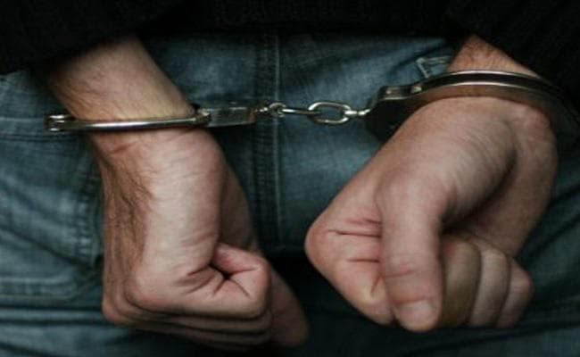 TikTok वीडियो बनाना युवकों को पड़ा महंगा, पुलिस ने किया गिरफ्तार और उसके बाद...