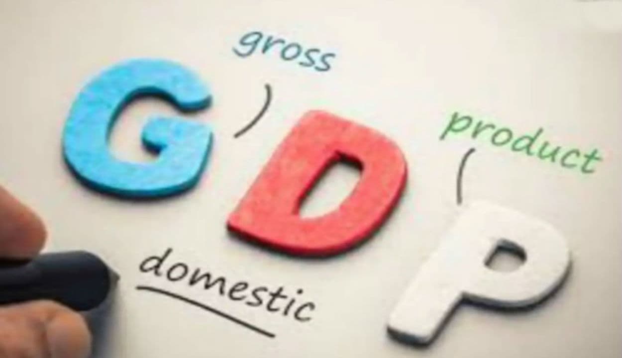 अर्थव्यवस्था में सुस्ती के बीच तीसरी तिमाही में अमेरिका की सालाना वृद्धि दर 2.9 फीसदी बढ़ी