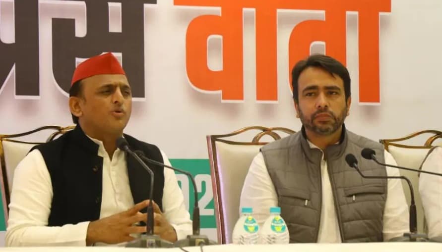 UP Politics: क्या बढ़ रही है जयंत और अखिलेश यादव के बीच दूरी, रालोद की टिप्पणी के बाद चर्चा शुरू