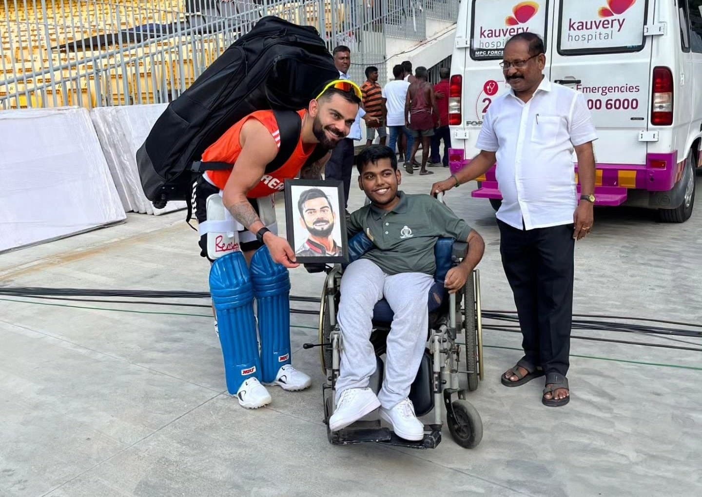 भारत-ऑस्ट्रेलिया मैच के दौरान सुरक्षा में बड़ी चूक, फ्री फलस्तीन टी-शर्ट पहन विराट कोहली के पास पहुंचा शख्स