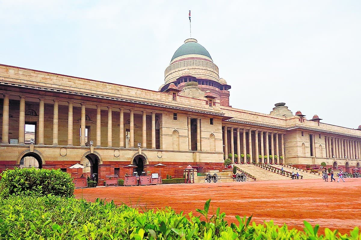 Tourism: चलिए राष्ट्रपति भवन की सैर पर