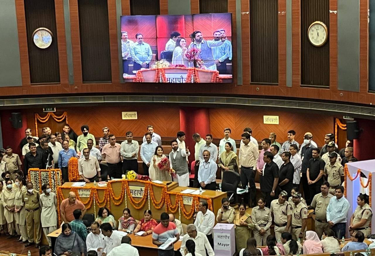 Delhi Mayor Election: शैली ओबेरॉय के सिर फिर सजा ताज, बनीं दिल्ली की मेयर, BJP उम्मीदवार ने लिया नाम वापस