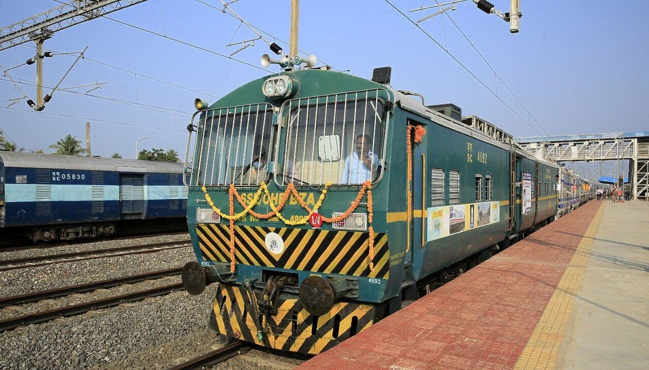 IRCTC/Indian Railway News: झारखंड एवं ओड़िशा के लिए दक्षिण पूर्व रेलवे फरवरी में चलायेगा 16 नयी ट्रेनें