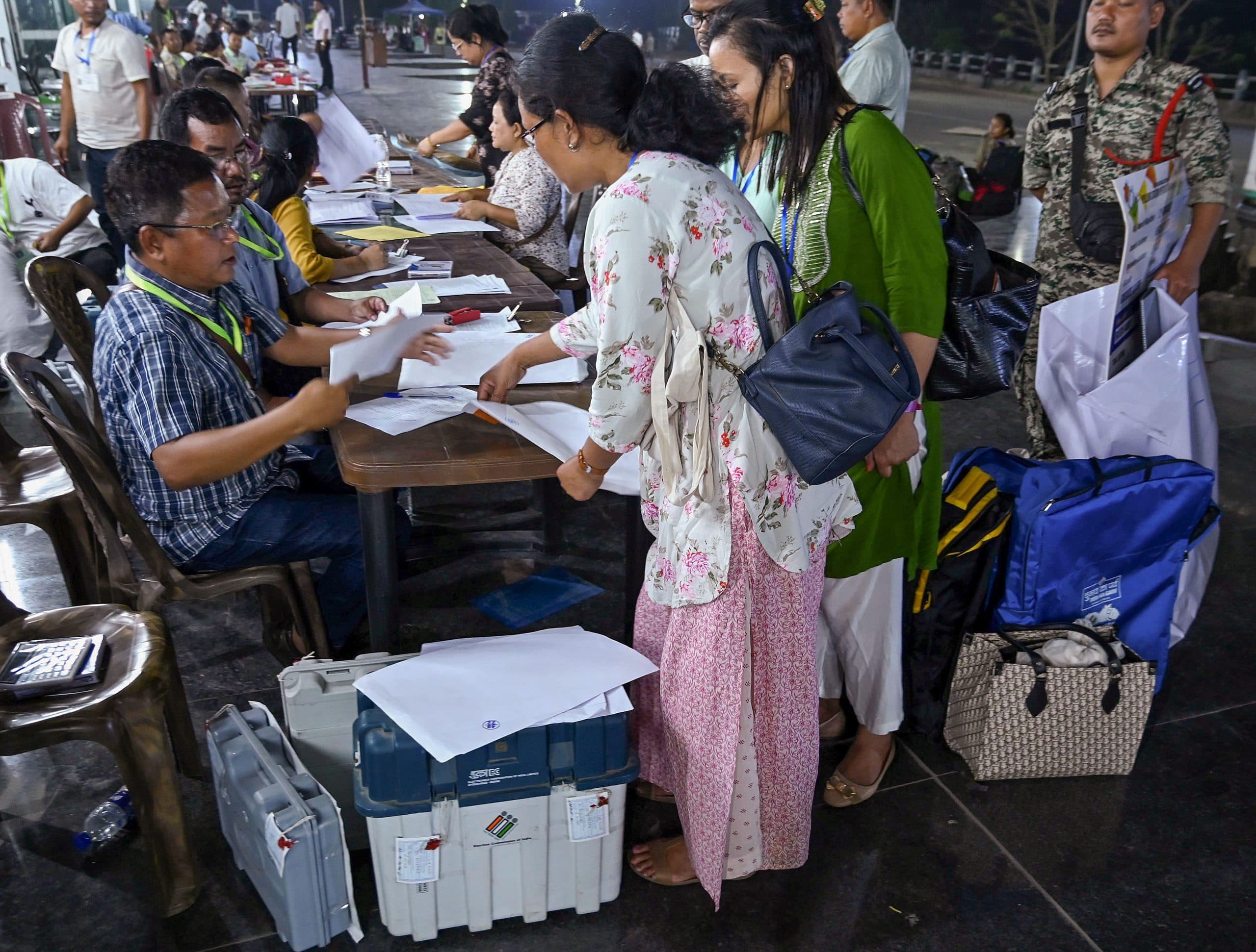 Lok Sabha Election 2024: क्यों बिहार में आधे वोटरों ने भी नहीं किया मतदान, महज 48.23 फीसदी पड़े वोट, Video