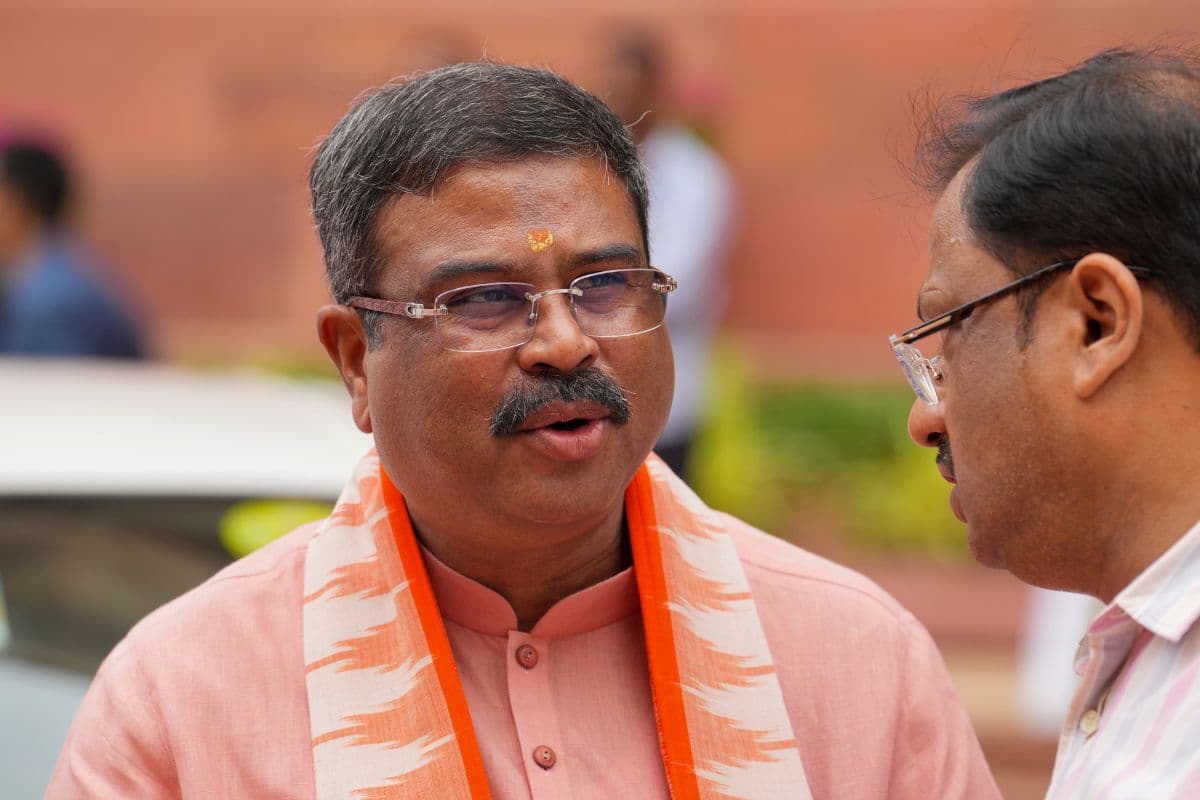 NEET-UG Paper Leak: नीट परीक्षा मुद्दे को लेकर धर्मेंद्र प्रधान का कांग्रेस पर प्रहार