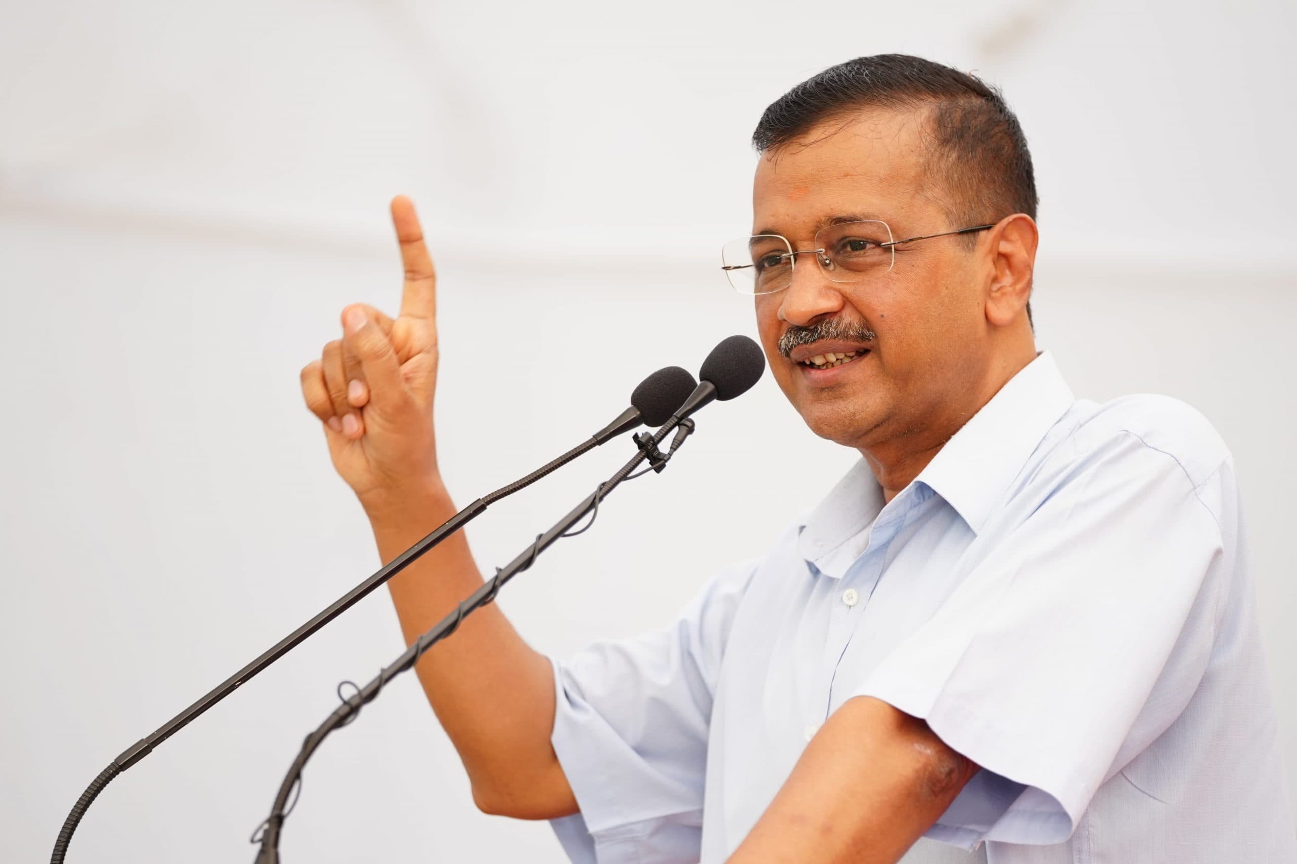 Delhi Excise Policy Case: अरविंद केजरीवाल को ट्रायल कोर्ट से बेल, HC ने लगाया स्टे, यहां जानिए पूरा अपडेट