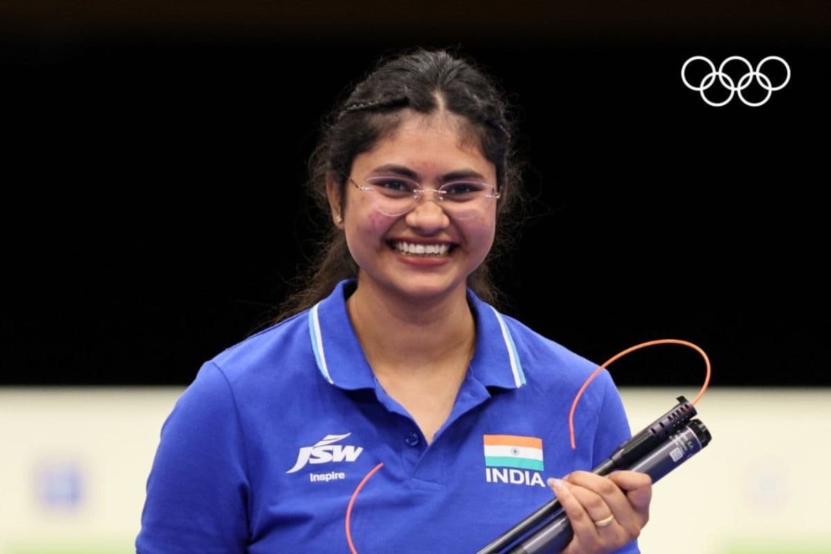 Paralympics 2024: रुबीना फ्रांसिस ने महिलाओं की 10 मीटर एयर पिस्टल SH1 में कांस्य पदक जीता