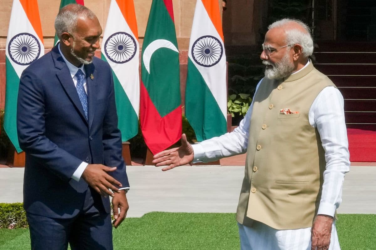 India Maldives Relations: घुटनों के बल आया मालदीव, ट्वीट कर पीएम मोदी और भारतीयों की तारीफ में कह दी ऐसी बात