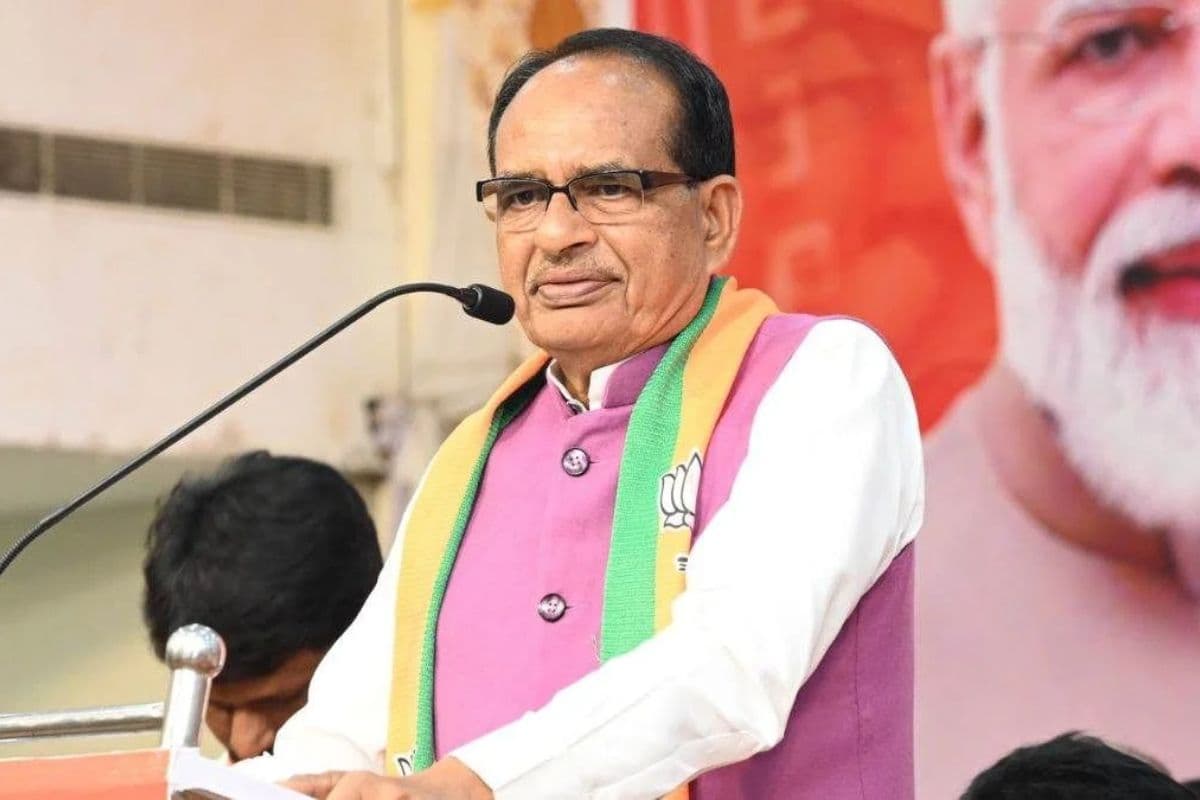 बिहार चुनाव की तैयारी में जुटी BJP, PM मोदी की रैली से पहले भागलपुर पहुंचे कृषि मंत्री शिवराज सिंह चौहान