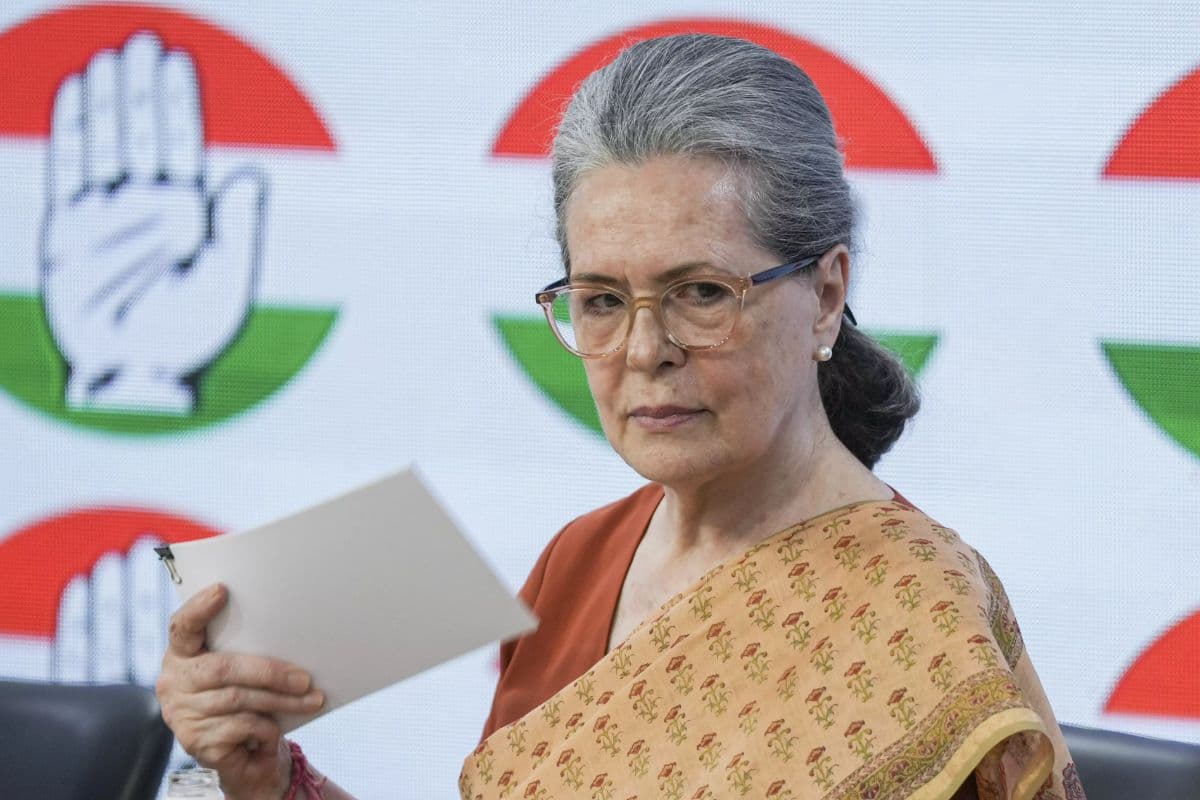 Israel Iran War: ‘ईरान भारत का पुराना मित्र, मोदी सरकार की चुप्पी चिंताजनक,’ मिडिल ईस्ट में छिड़ी जंग पर बोलीं सोनिया गांधी