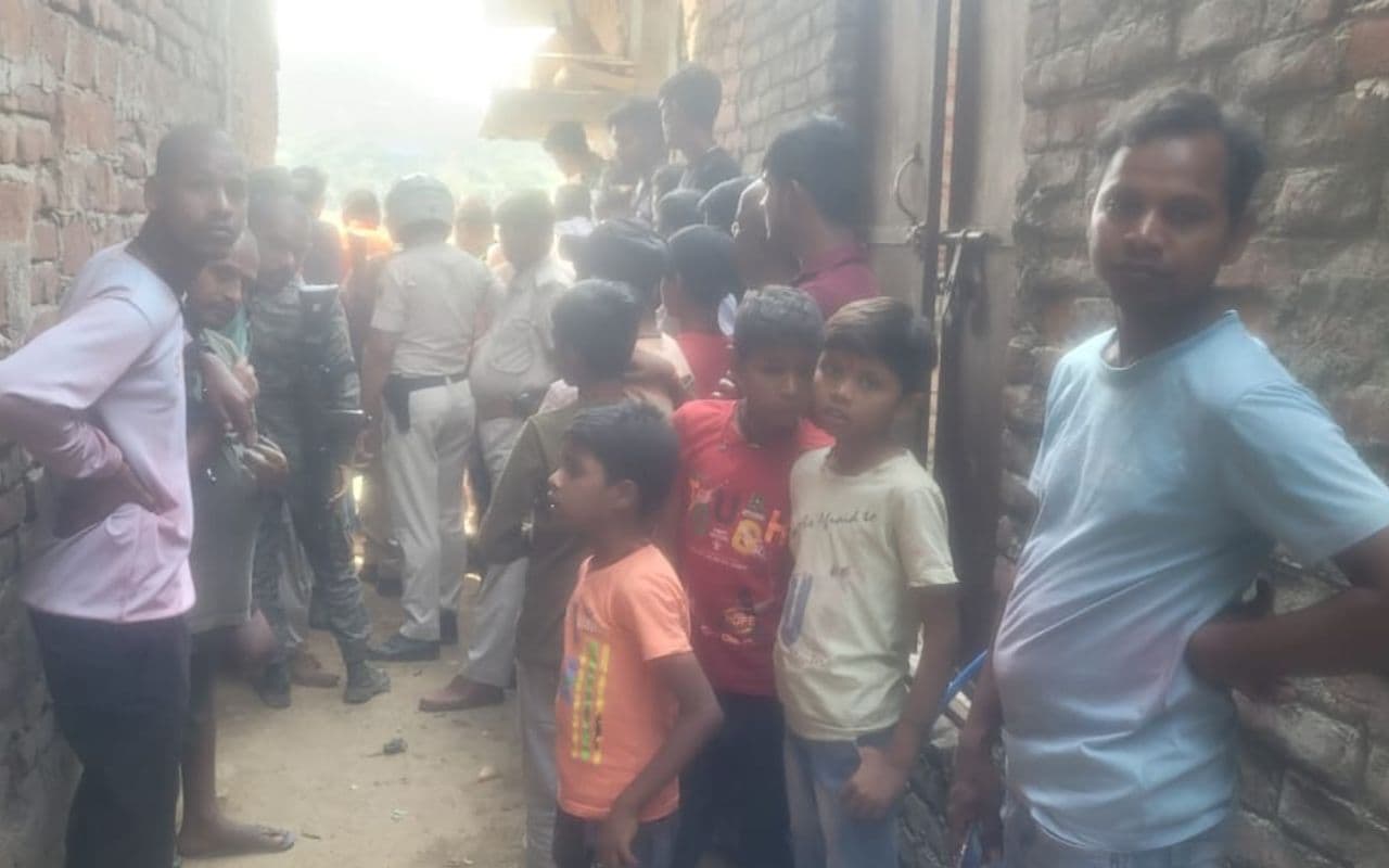 Gaya News: गया में बिजली विभाग की लापरवाही ने लील गयी तीन की जिंदगी, दर्दनाक मौत से फैली सनसनी