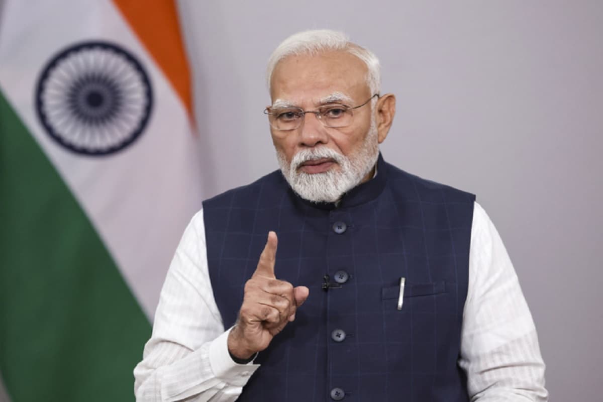 PM Modi की उद्योगपतियों से अपील, इस्पात जैसा मजबूत भारत बनाने पर करें काम