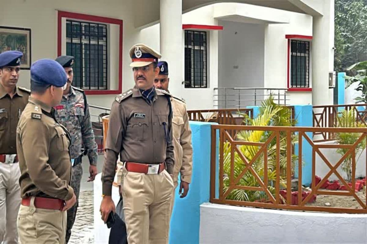 बिहार में DSP की दलाली और भूमाफिया से मिलीभगत की खुली पोल, DIG ने ले लिया बड़ा ऐक्शन