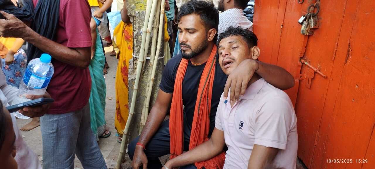 अवैध बालू लदे ट्रैक्टर की चपेट में आने से युवक की मौत