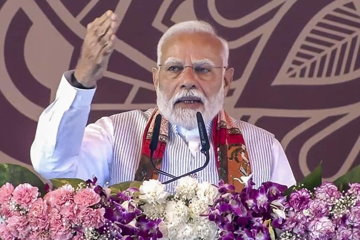 4,078 दिन की हुई मोदी की पीएम यात्रा, इंदिरा गांधी को छोड़ा पीछे, नेहरू से अब  दिन दूर