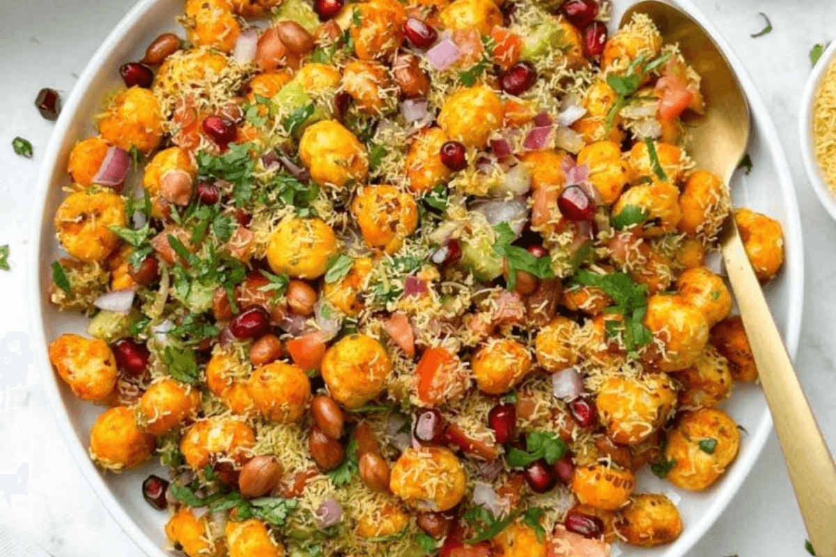 Makhana Bhel Puri Recipe: ट्राइ करें व्रत स्पेशल मखाना भेल पुरी रेसिपी
