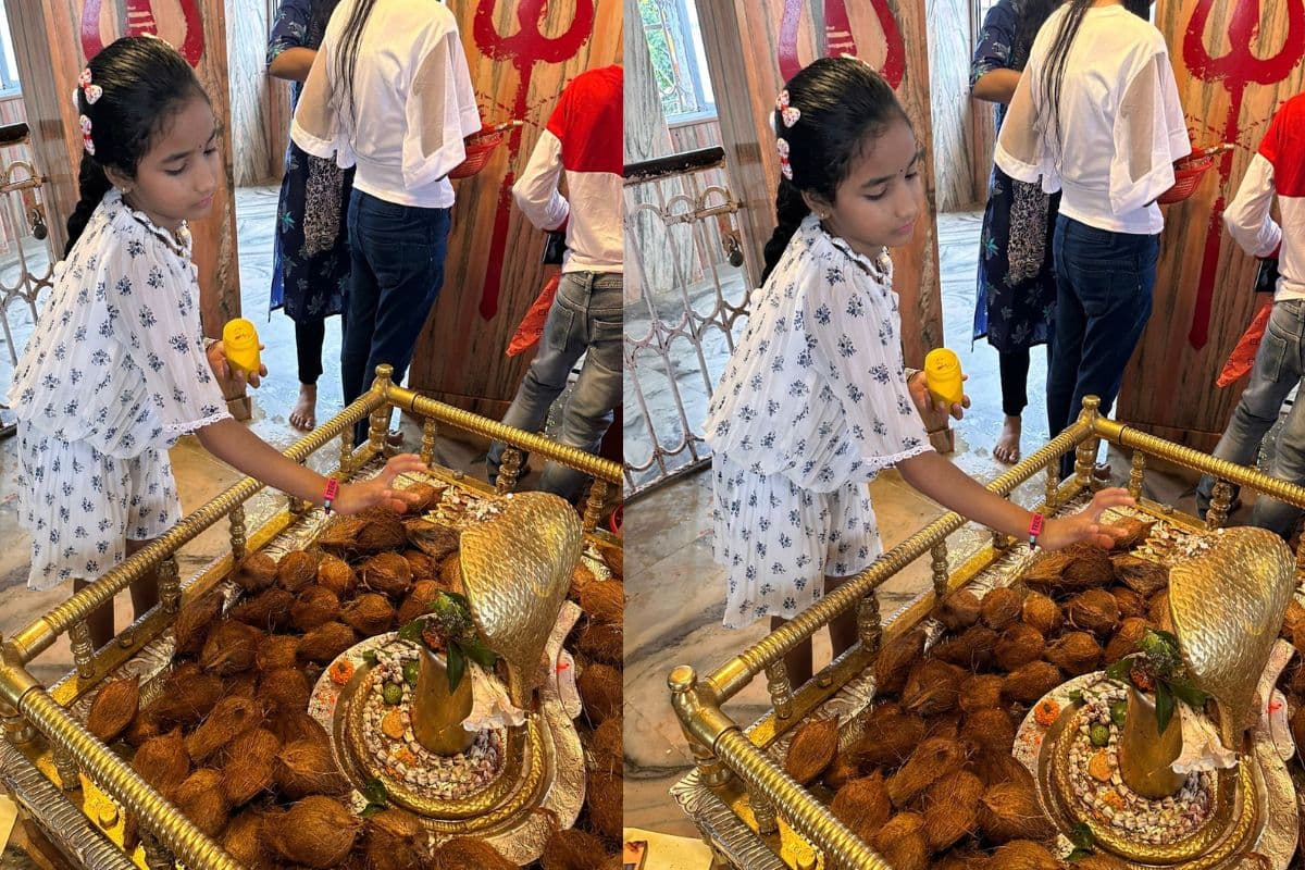 आवारा कुत्तों पर सुप्रीम कोर्ट के फैसले से आठ साल की बच्ची हुई इतनी खुश कि पहुंच गयी मंदिर, पहाड़ी बाबा को ऐसे किया प्रसन्न