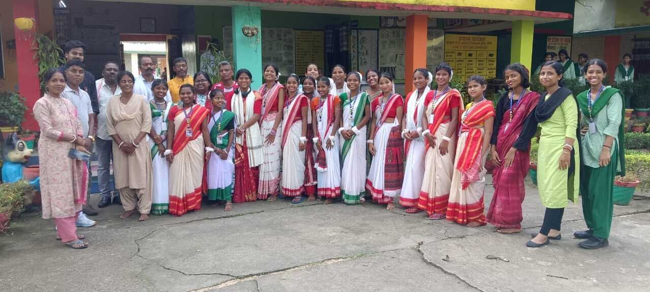 कस्तूरबा विद्यालय में खेल और सांस्कृतिक कार्यक्रम