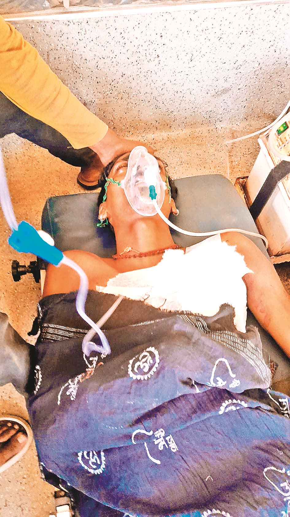 Gaya News : डुमरिया में स्कूल बस चालक को मारी गोली, हालत चिंताजनक