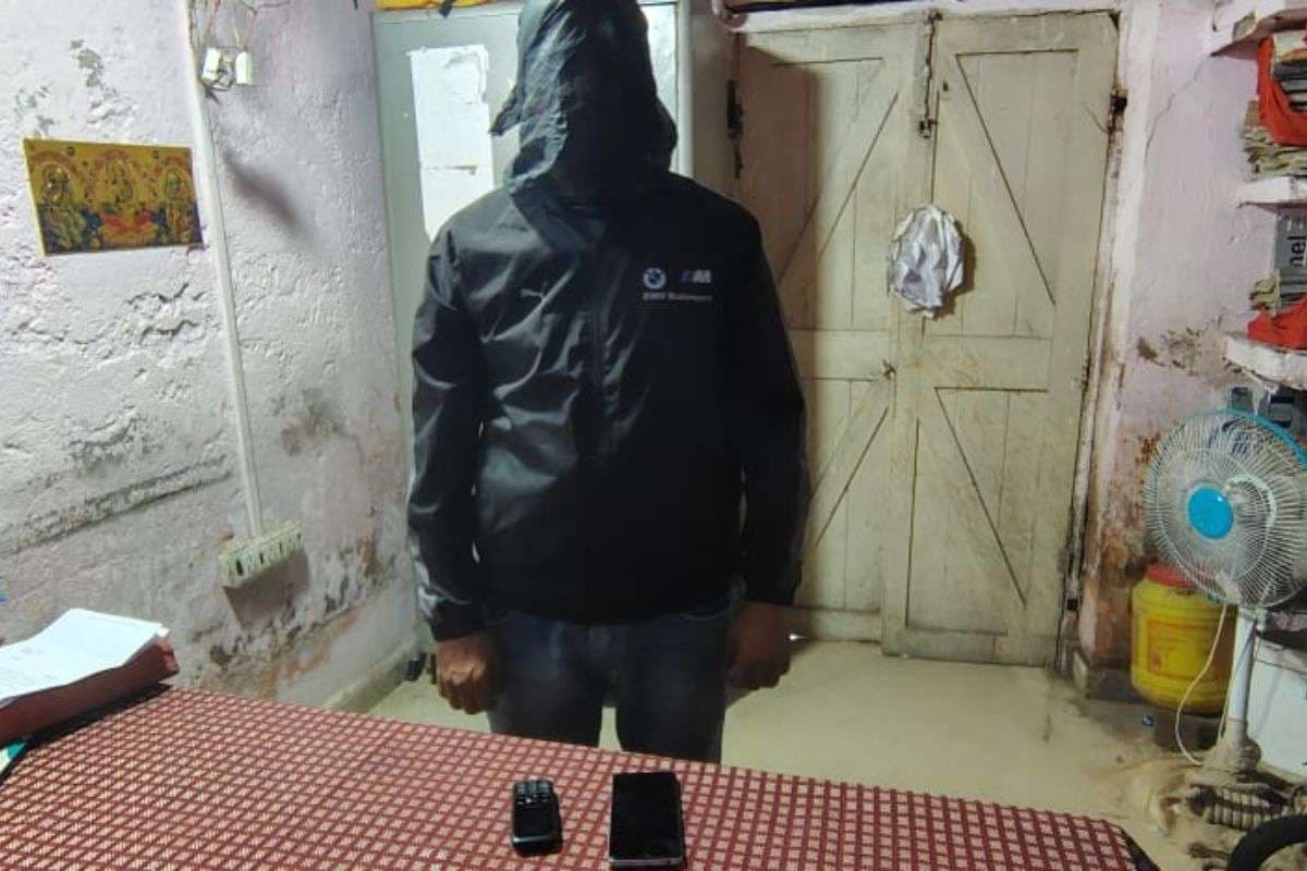 Patna: ओवैसी की पार्टी से चुनाव लड़ने वाला गिरफ्तार, हत्या के आरोप में पुलिस कर रही थी तलाश