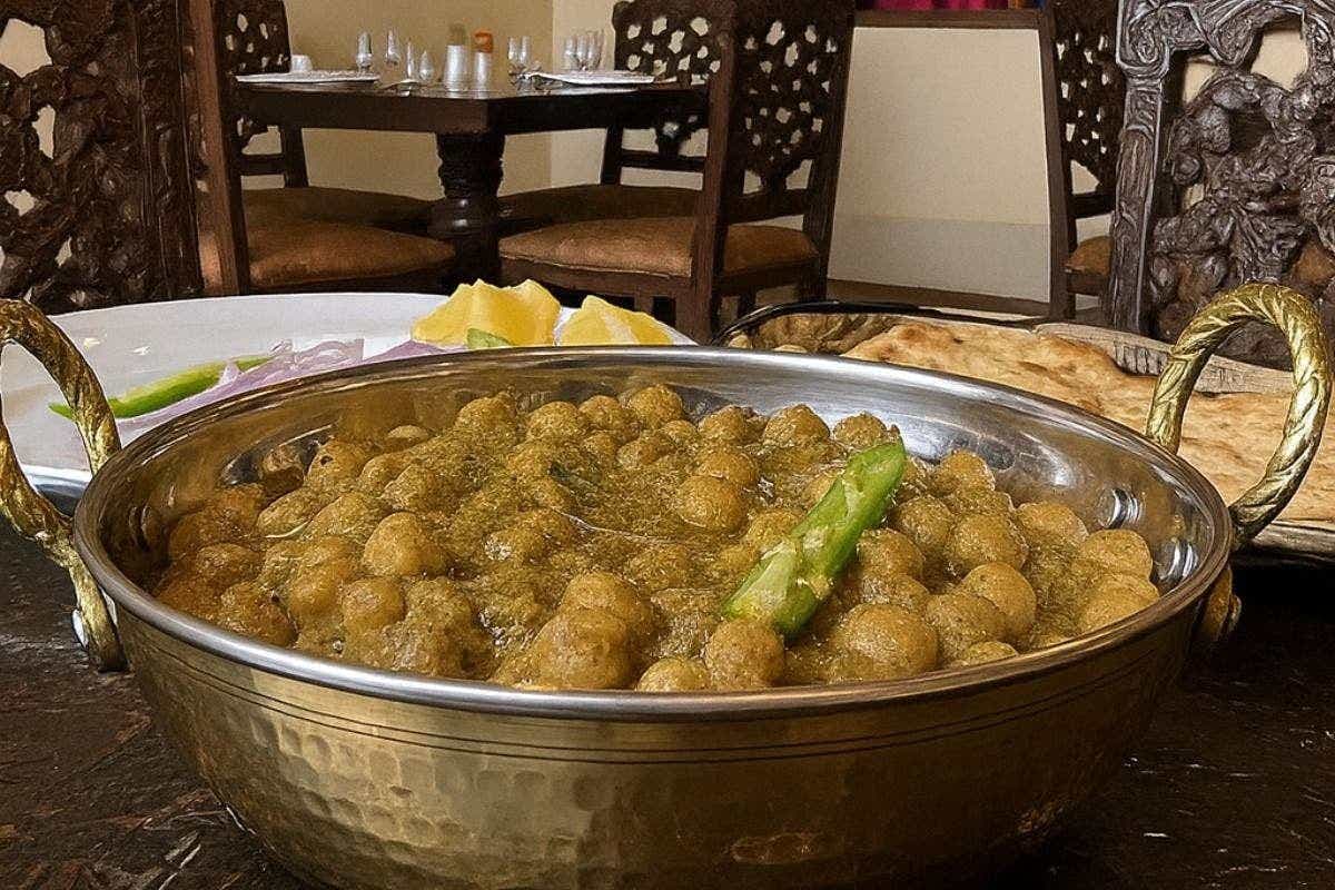 Lahori Chana Recipe: लाहौर के मशहूर चनों का असली टेस्ट अब आपके किचन में, बस फॉलो करें ये आसान रेसिपी