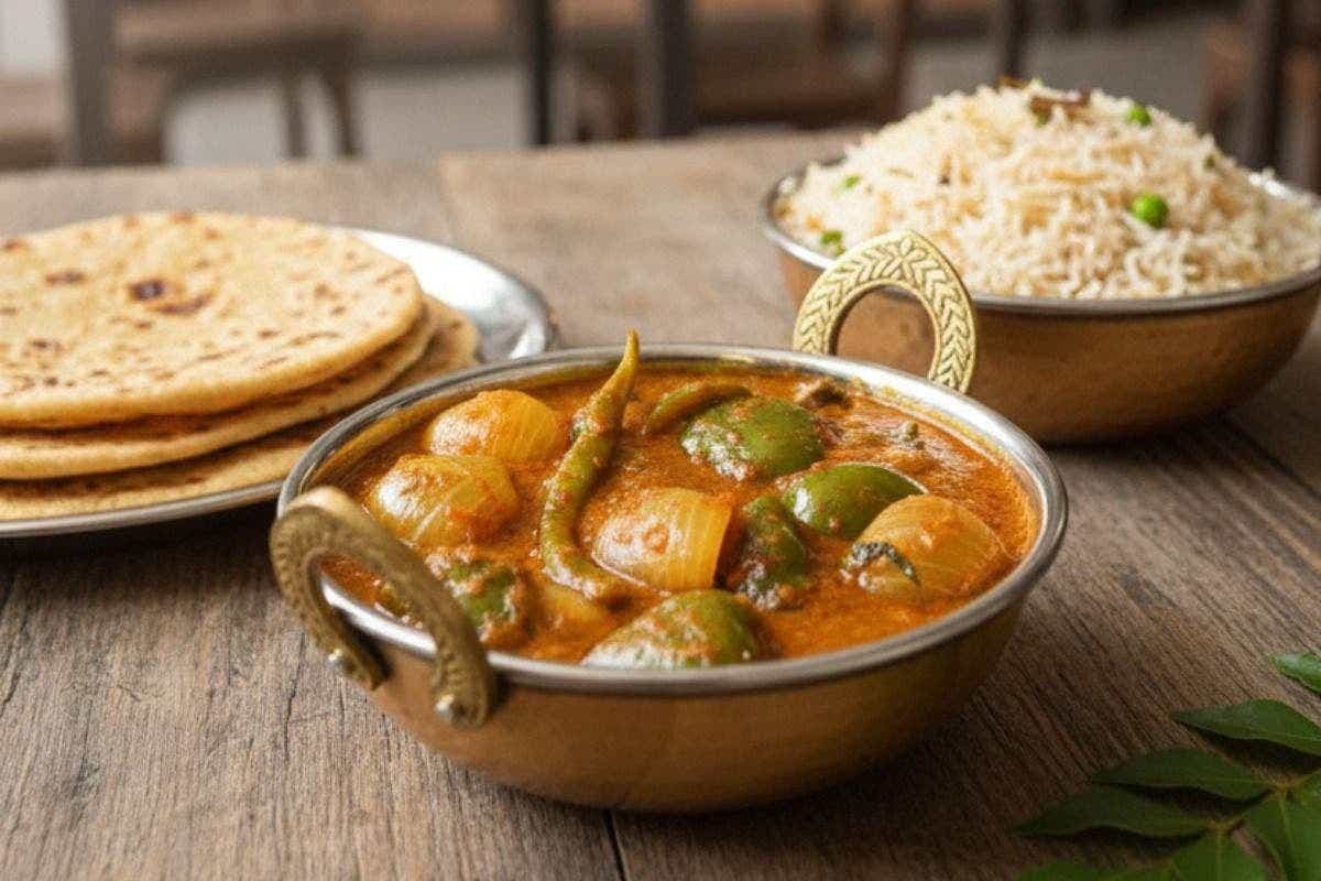 Onion Capsicum Masala Recipe: मिनटों में तैयार होने वाली टेस्टी और मसालेदार सब्जी, लंच–डिनर दोनों के लिए परफेक्ट