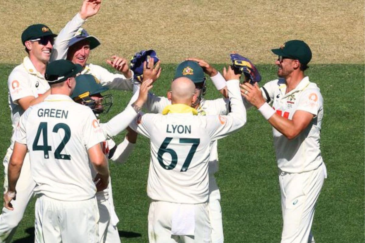 Ashes 2025: बॉक्सिंग डे टेस्ट के लिए टीम की घोषणा, कमिंस-लायन बाहर, इस खिलाड़ी की वापसी