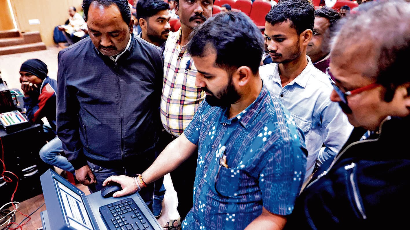 Rourkela News: 15 से बणई और 20 दिसंबर से सुंदरगढ़ व पानपोष में होगा धान संग्रह