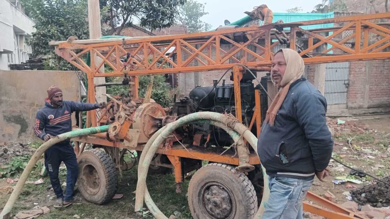 जलजमाव से निजात के लिए नगर प्रशाासन ने शुरू की कवायद