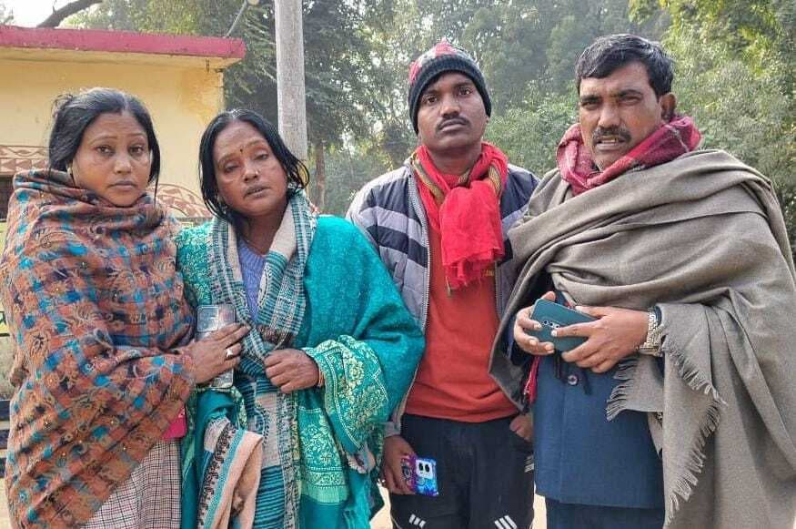 hajipur news. महुआ के चालक की यूपी में सड़के हादसे में मौत