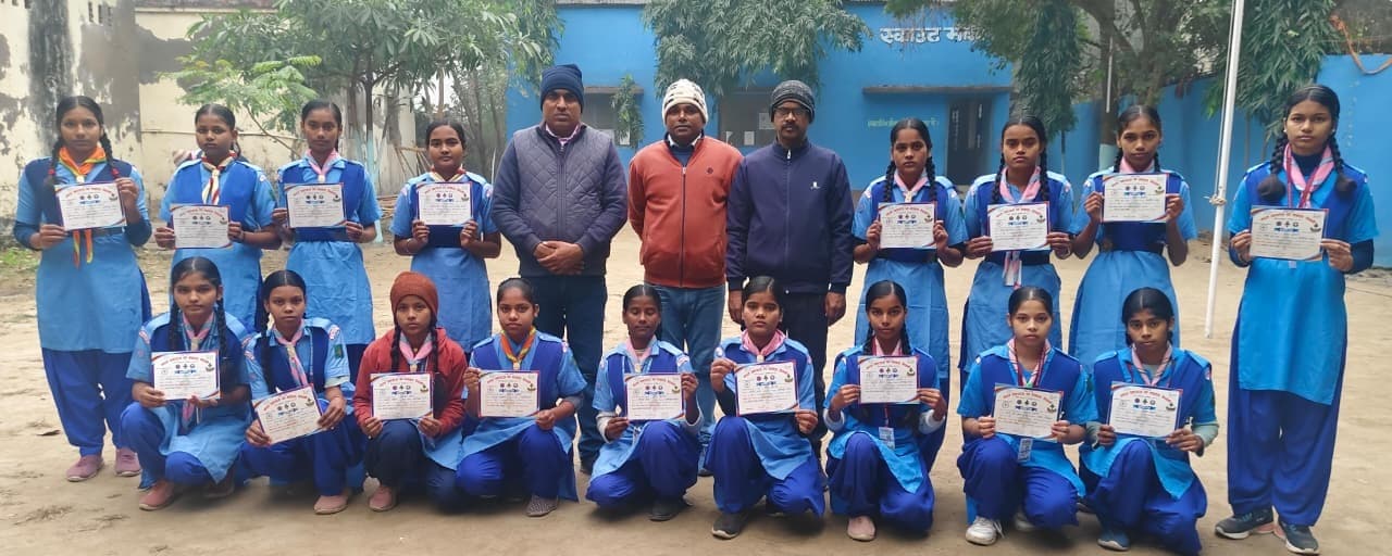 द्वितीय सोपान के प्रशिक्षण में स्काउट्स एंड गाइड्स ने सीखे समाजसेवा के गुर