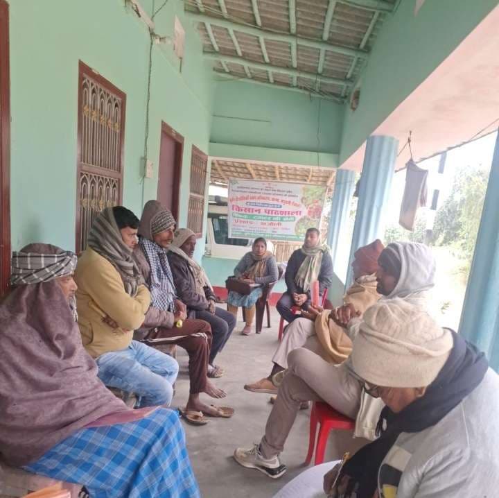 Madhubani News : किसान पाठशाला में प्राकृतिक खेती पर दिया जोर
