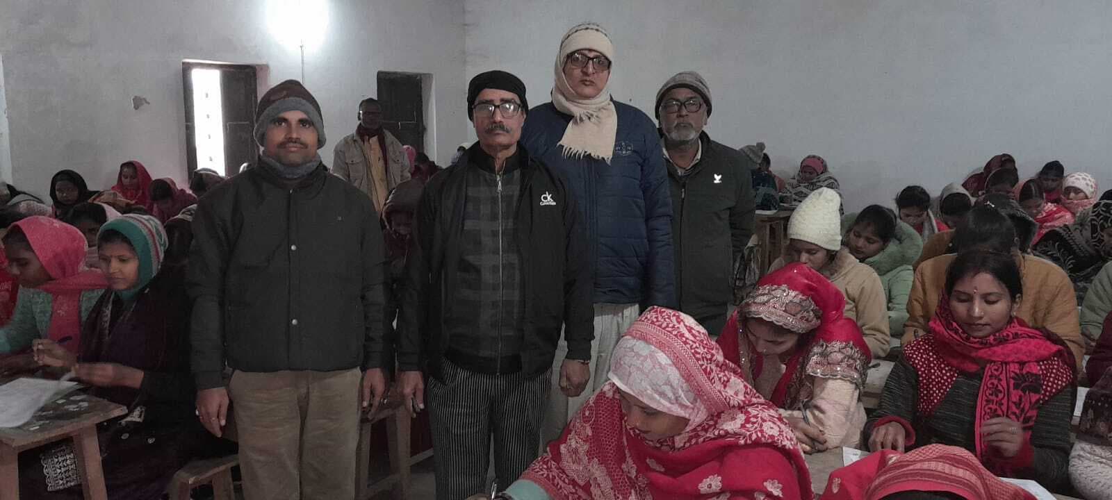 Madhubani News : चतुर्थ सेमेस्टर की परीक्षा शांतिपूर्वक संपन्न