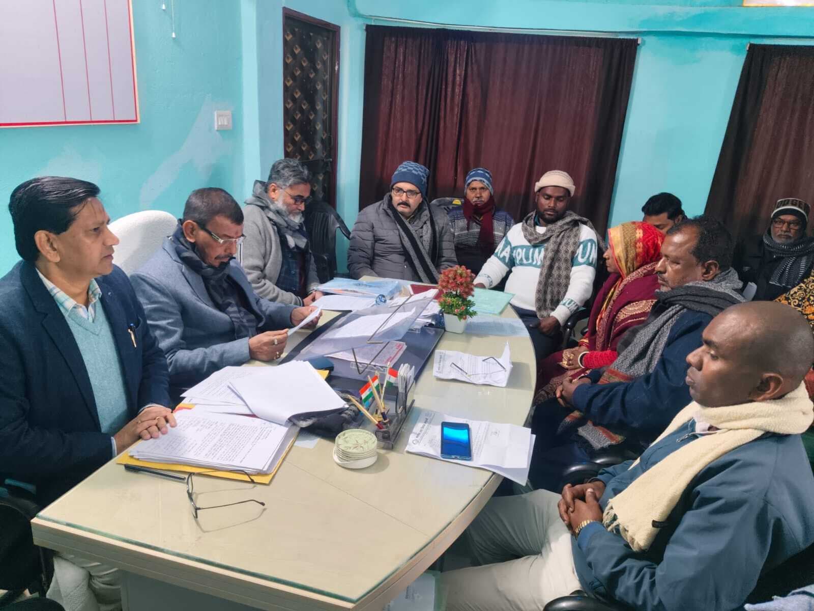 Madhubani News : नगर निगम बोर्ड की विशेष बैठक में दो एजेंडे पर लगी मुहर