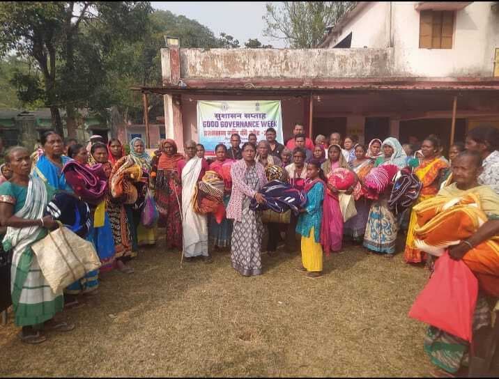 East Singhbhum News : ग्रामीण अपनी समस्याओं को पंचायत में रखें, ऑनस्पॉट समाधान होगा