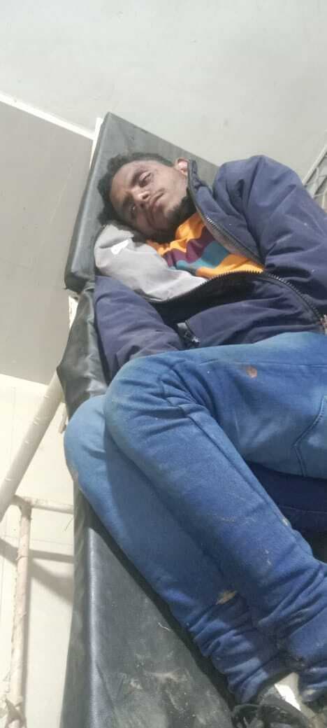 सड़क दुर्घटना में दो युवक घायल