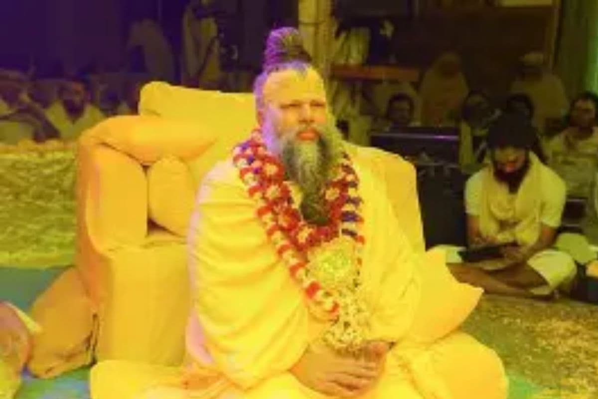 Premanand Ji Maharaj: अकाल मृत्यु पहले से तय या कर्मों का फल? प्रेमानंद जी महाराज ने बताया रहस्य