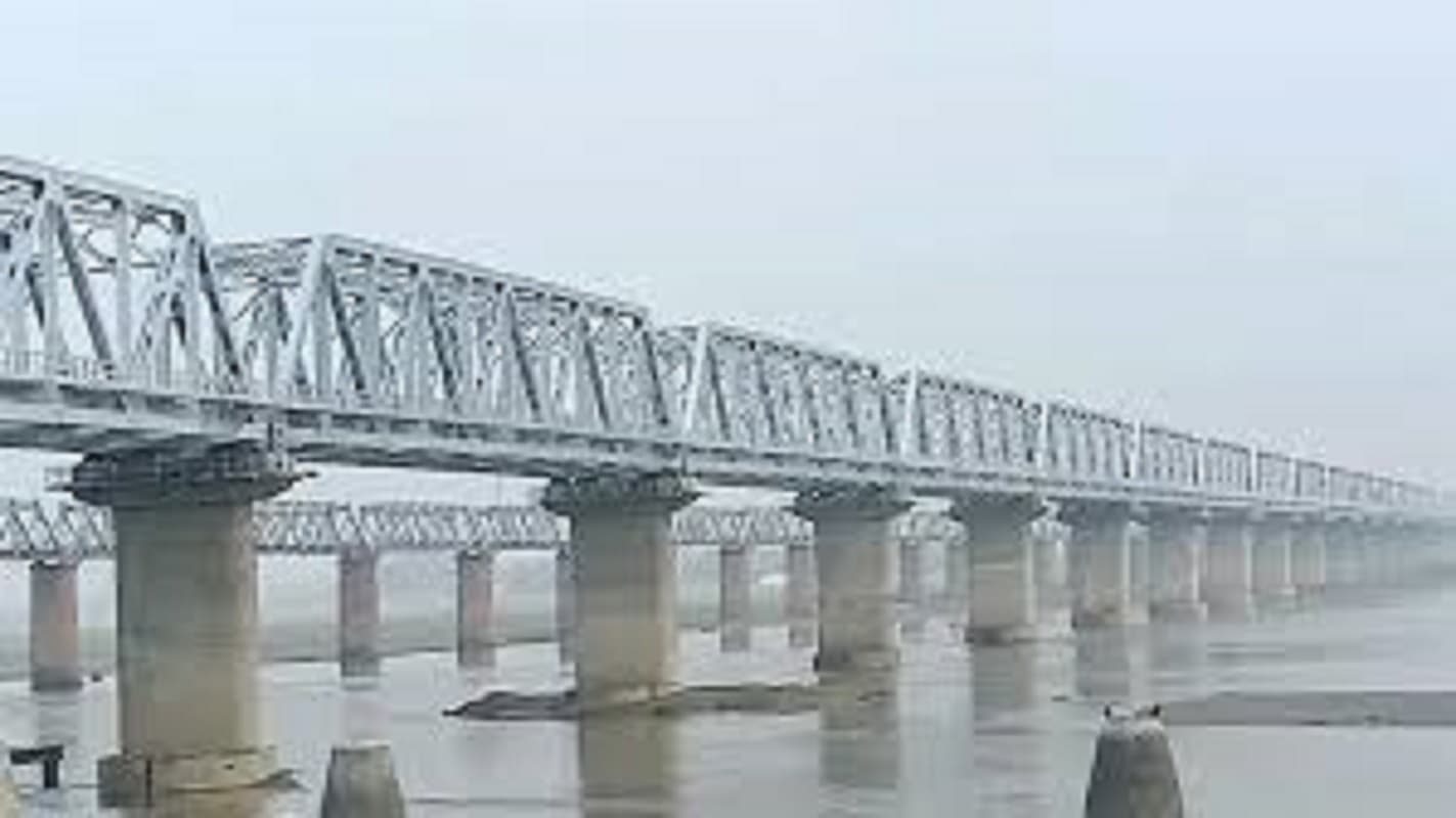 Rail Bridge: नये साल में चालू होगा हथीदह-सिमरिया डबल ट्रैक रेल पुल, गंगा नदी पर एक साथ दौड़ेंगी तीन-तीन ट्रेनें