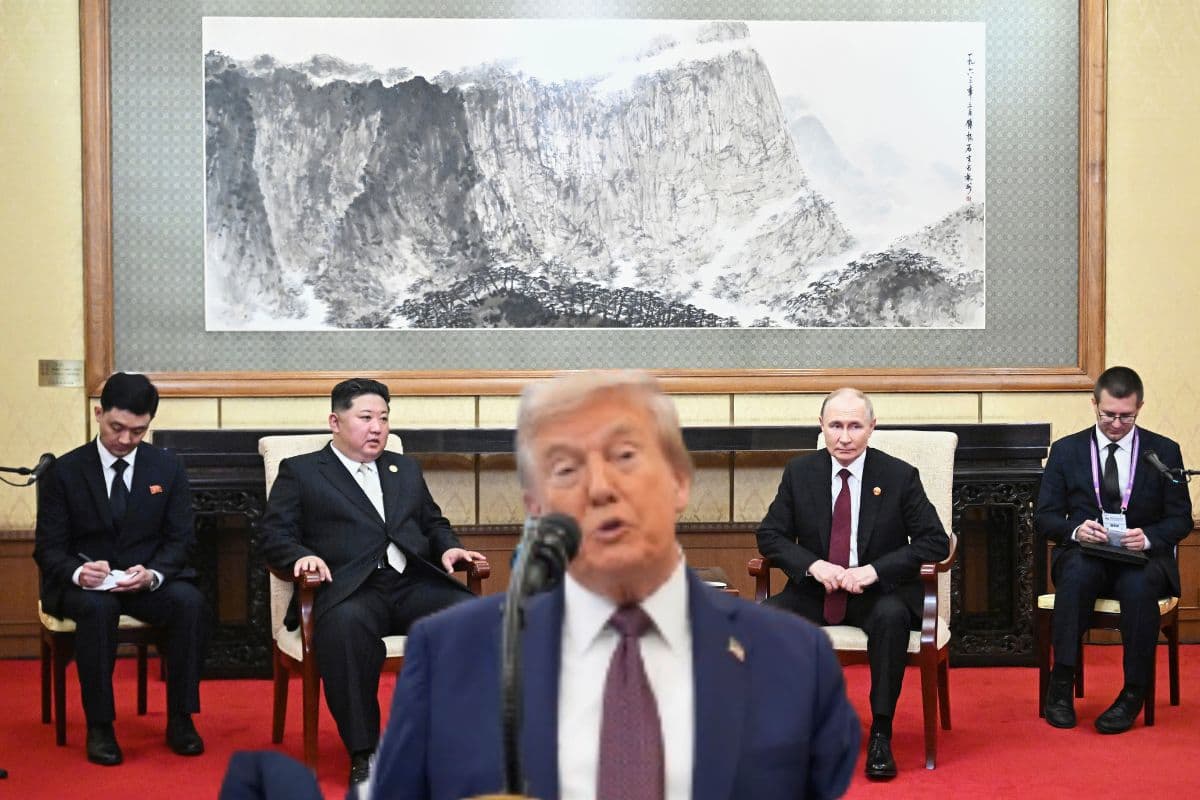 पुतिन और किम जोंग उन की मुलाकात से छटपटाए ट्रंप- US के खिलाफ साजिश रचने का लगाया आरोप