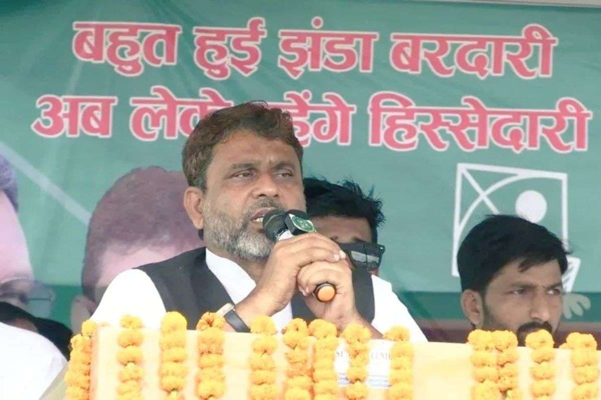 Bihar Election 2025: 16 जिलों की 32 सीटों पर लड़ेगी AIMIM, अख्तरुल ईमान बोले- बिहार चुनाव में थर्ड फ्रंड के रूप में रहेंगे