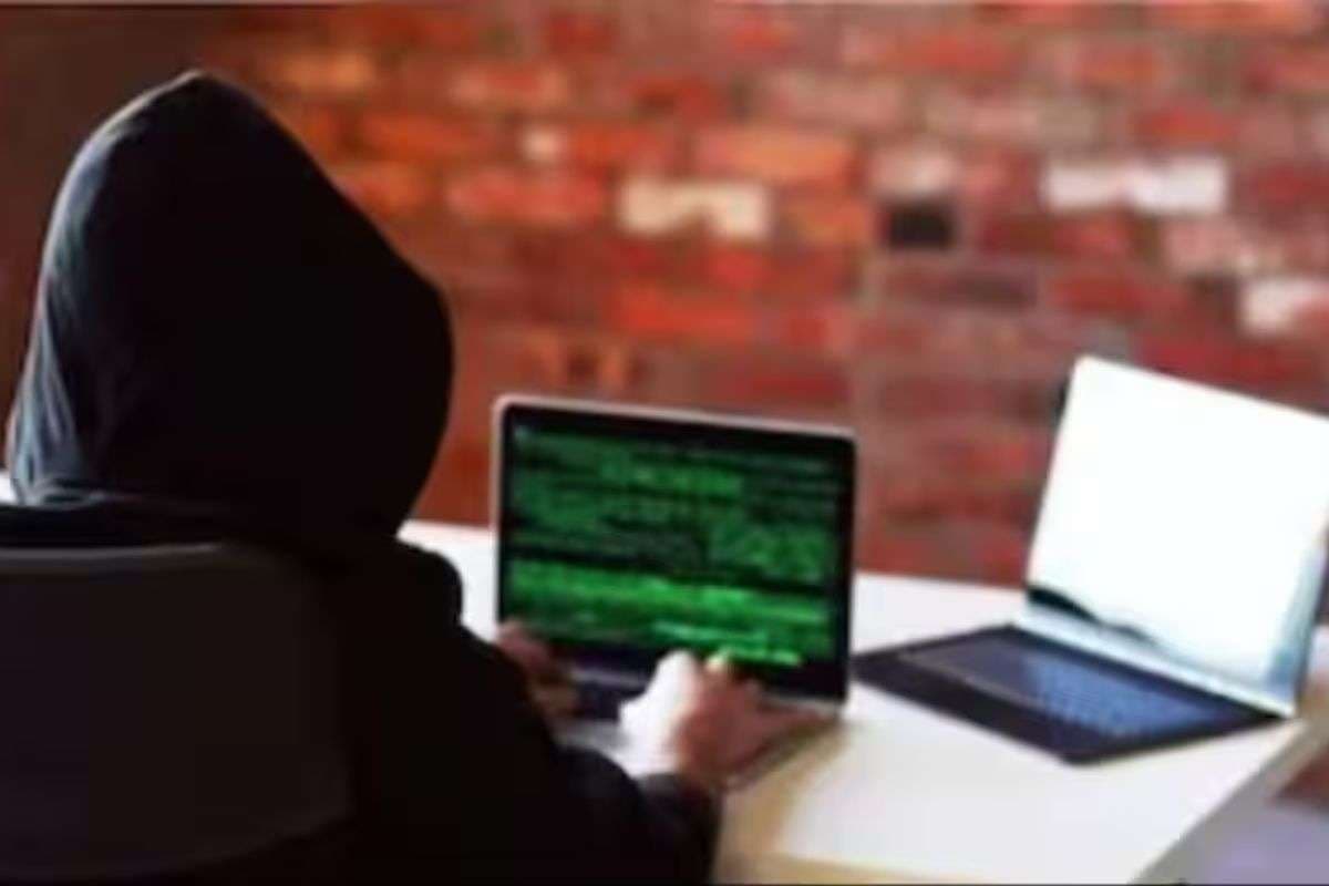 Patna News: विदेश में नौकरी का लालच देकर युवाओं से करोड़ों की ठगी, पटना के इस इलाके में खोल रखा था फर्जी कम्पनी