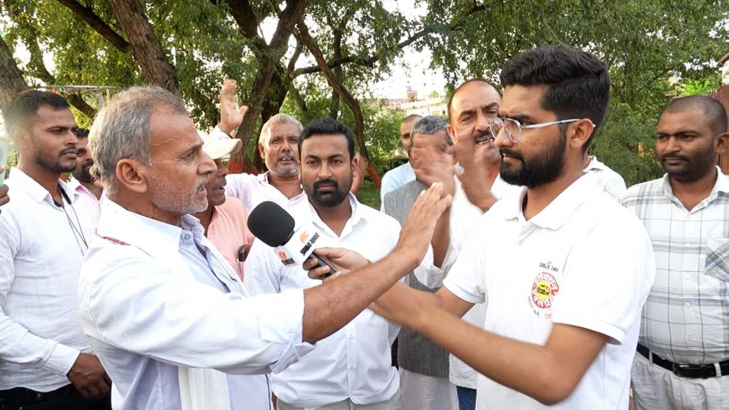 Bihar Election Express: कुर्था में शिक्षा और स्वास्थ्य बना बड़ा मुद्दा, चौराहे पर रोजगार की हो रही चर्चा