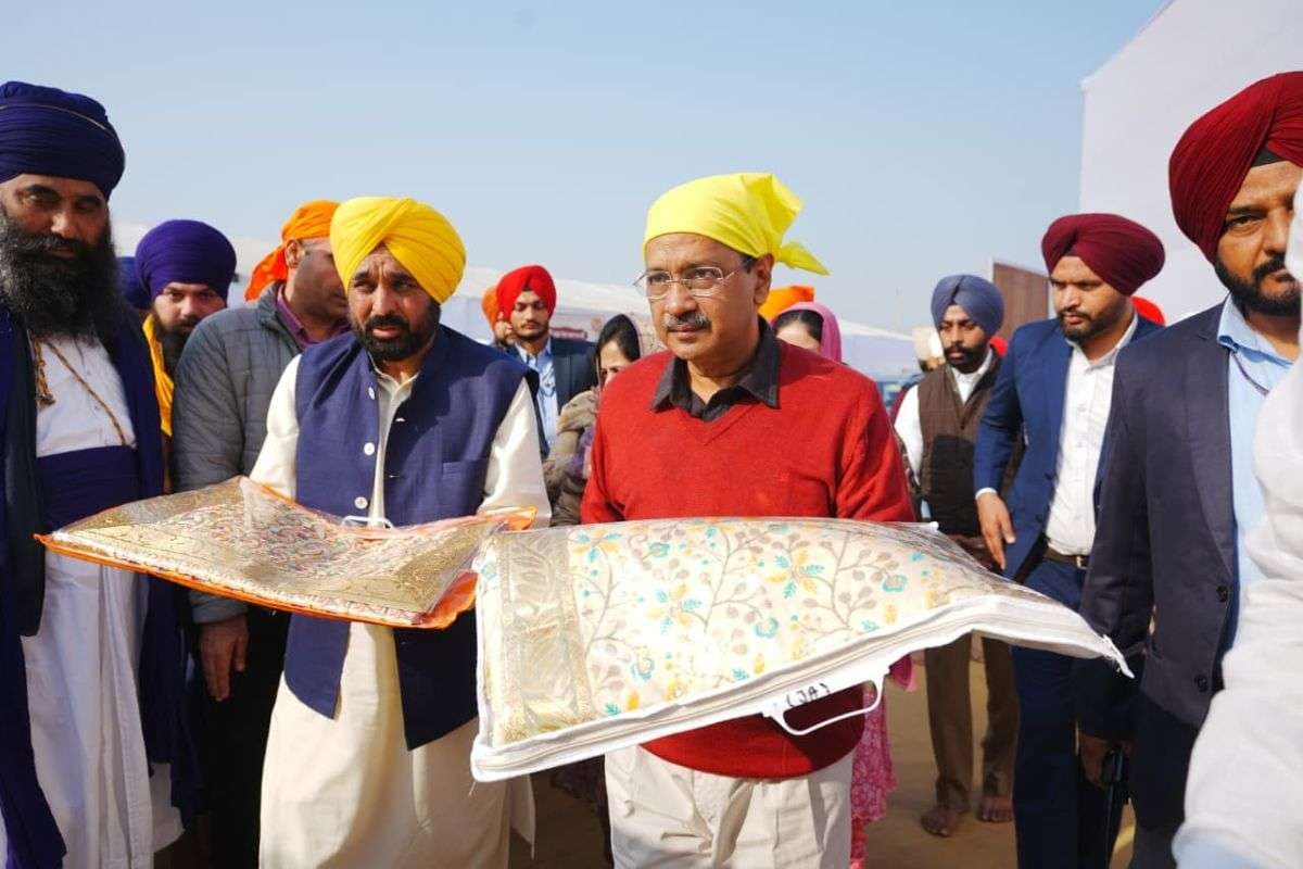 ‘हमने बंगले नहीं पुण्य कमाए’ केजरीवाल ने पंजाब में क्यों की इसकी चर्चा?