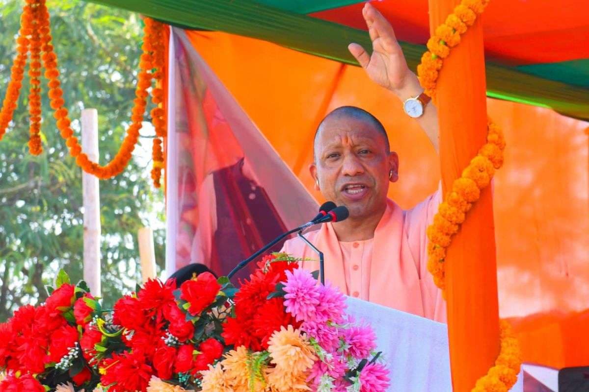 Bihar Election 2025 : “जो राम का नहीं, वह हमारे किसी काम का नहीं”, सीतामढ़ी में पुराने अंदाज में दिखे CM योगी