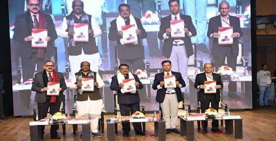 Tribal: एकलव्य विद्यालय की गुणवत्ता को बेहतर करने पर विशेषज्ञों ने किया मंथन